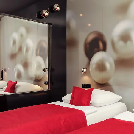 Perla Hotel 4*